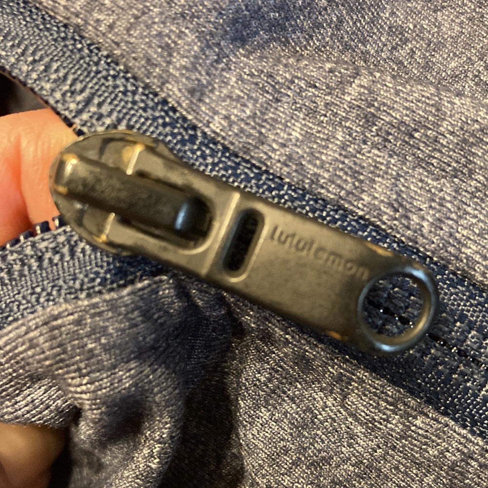 Lululemon Jacket - Picture 10 of 11